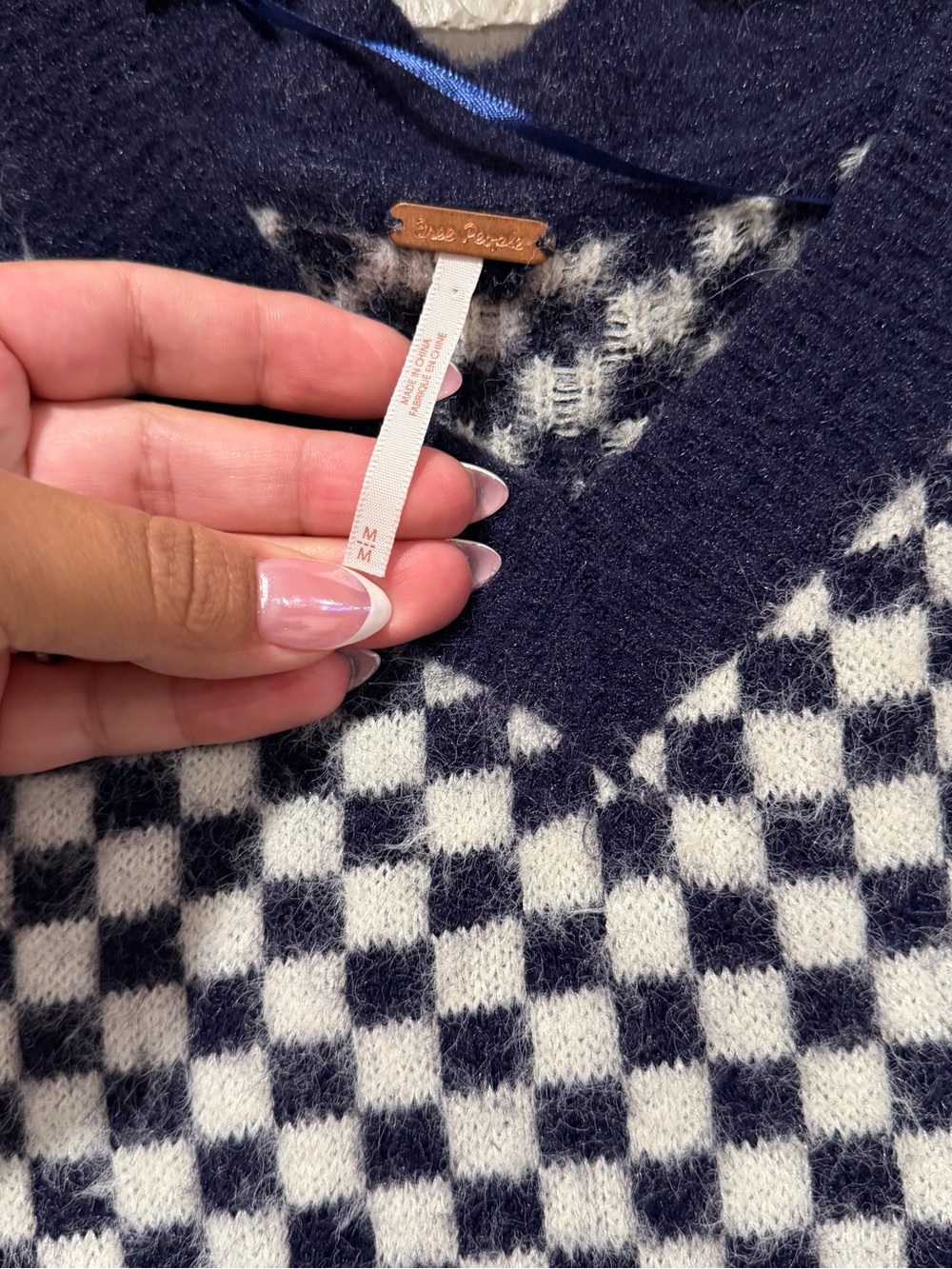 Free people Checkerboard Knit V-Neck Sweater Vest - Navy & White - Picture 2 of 5